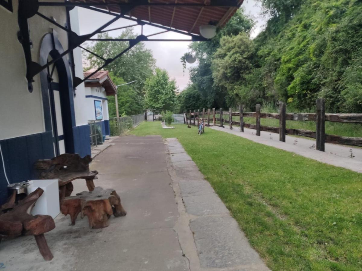 منزل الضيف Castro Urdiales - La Vieja Estacion - Cerca De Bilbao المظهر الخارجي الصورة