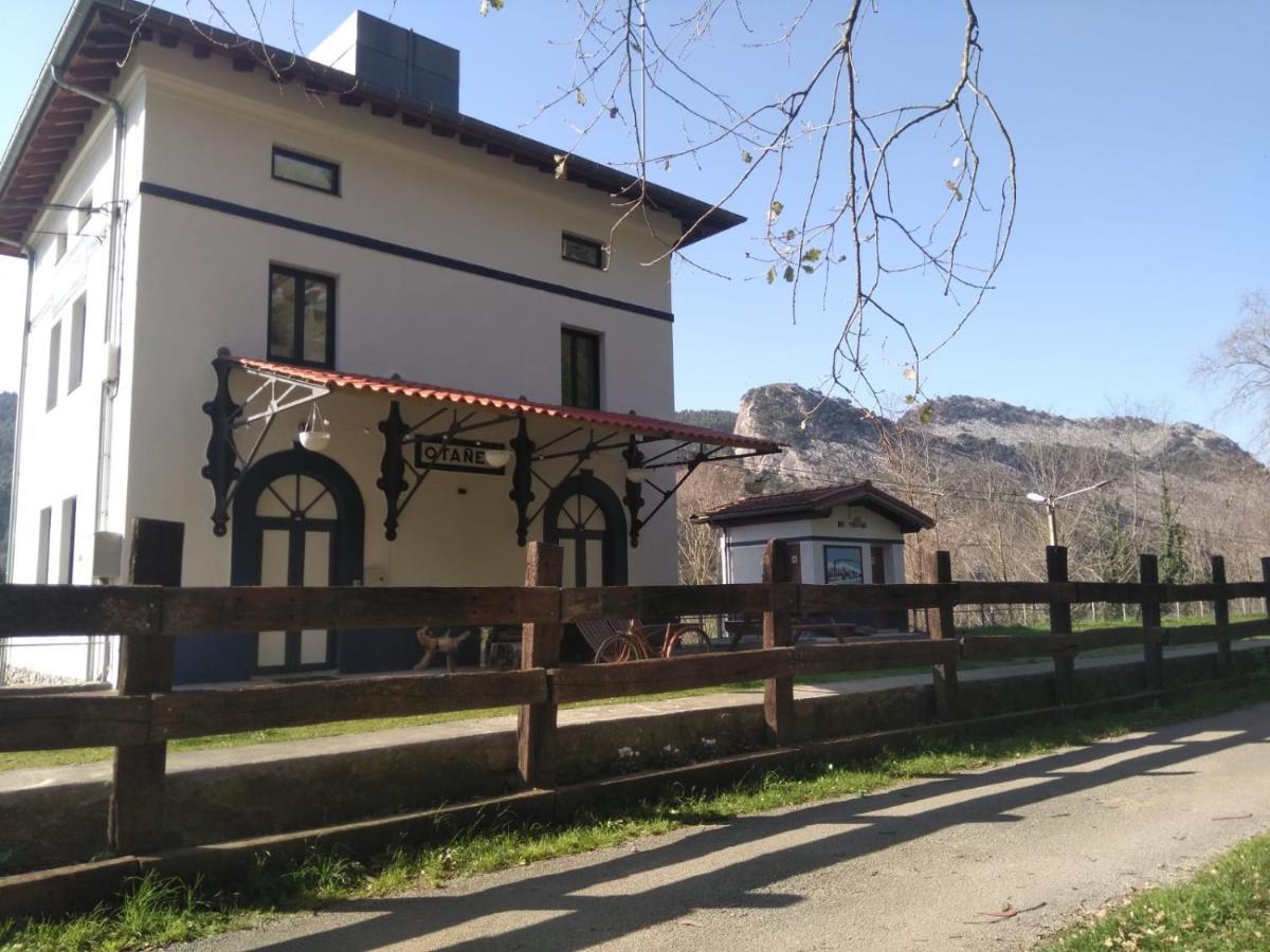 منزل الضيف Castro Urdiales - La Vieja Estacion - Cerca De Bilbao المظهر الخارجي الصورة